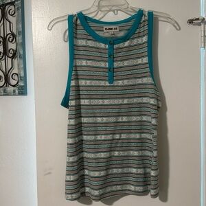 Woman’s tank top brand new large never worn